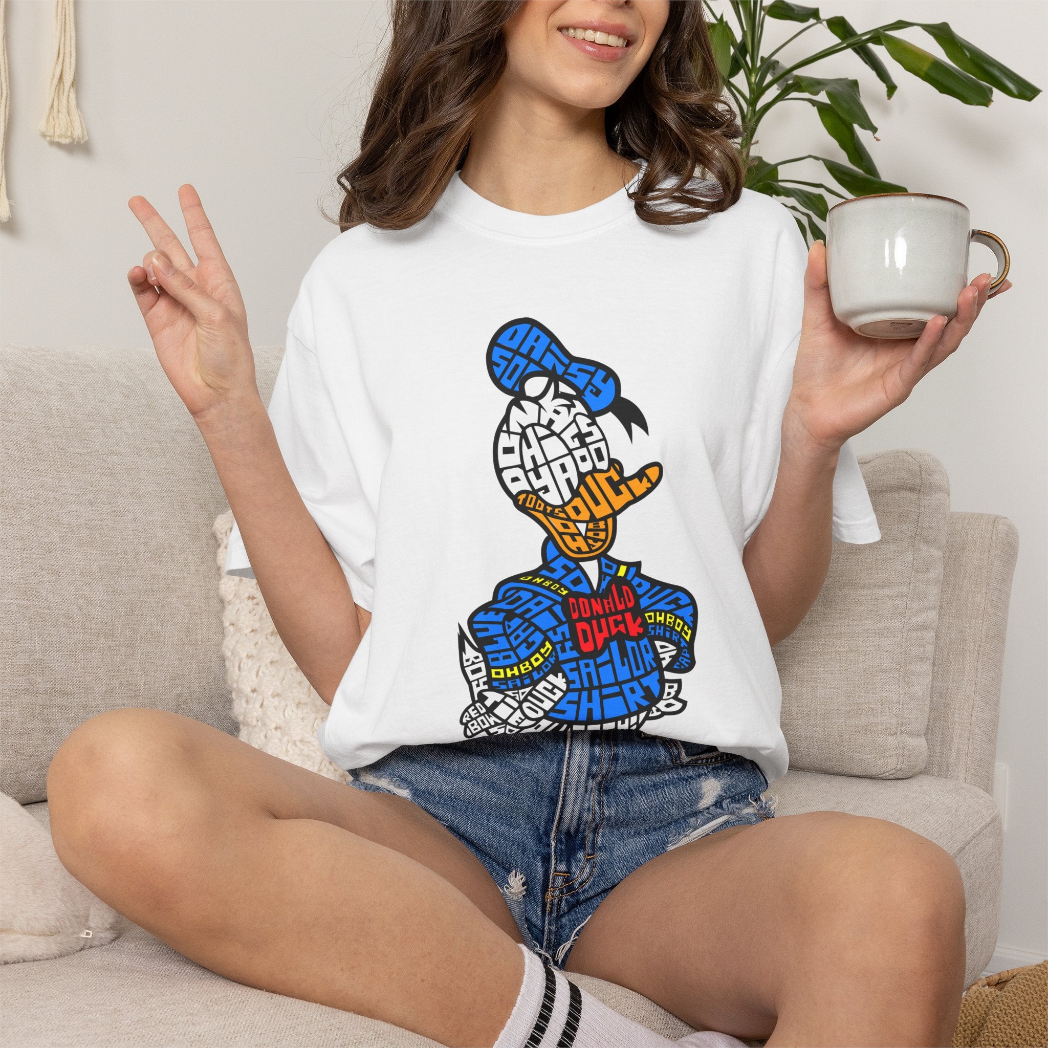 Graphic T‑Shirt — Colorblock Word Art Cartoon Duck Design