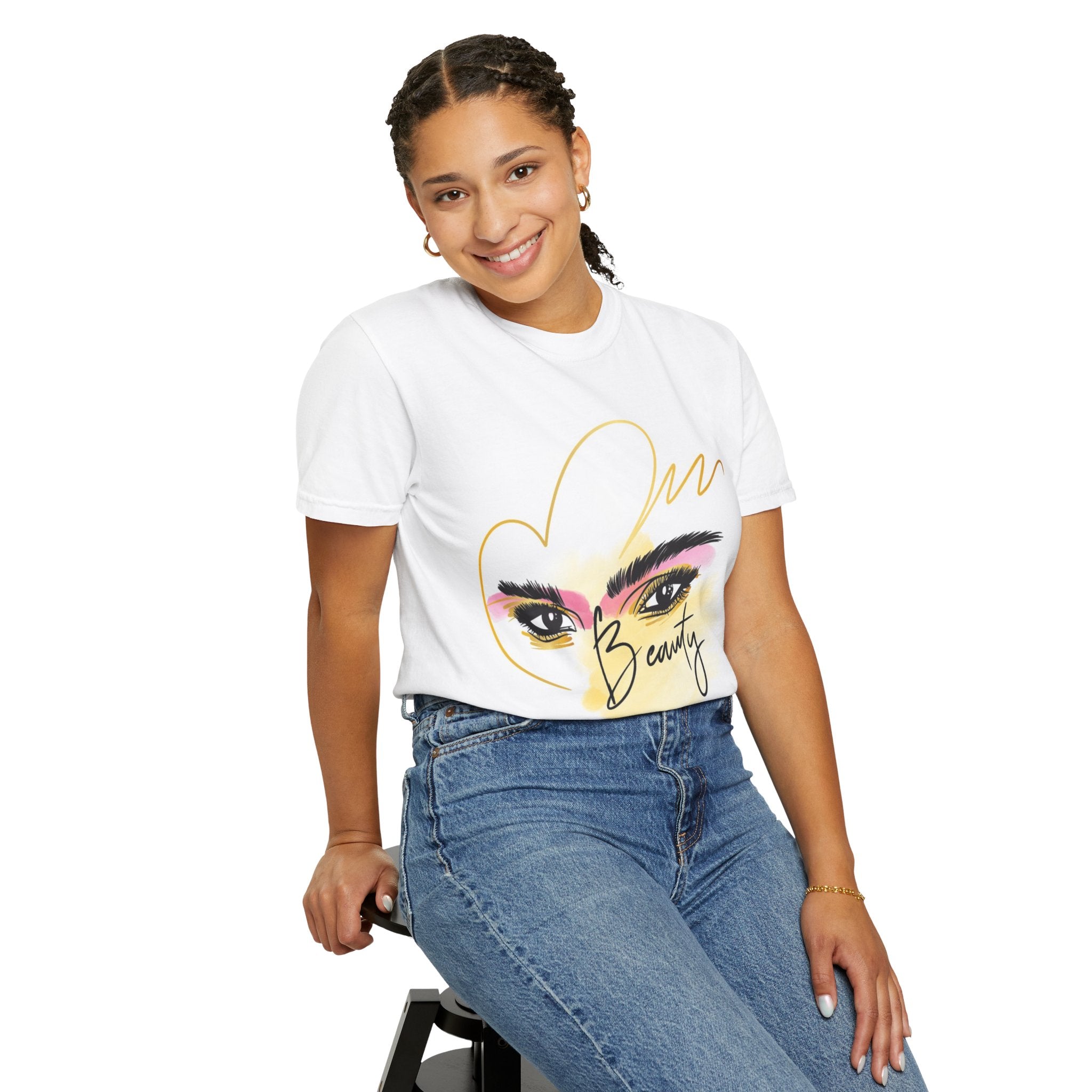 Beauty Eyes Graphic T‑Shirt