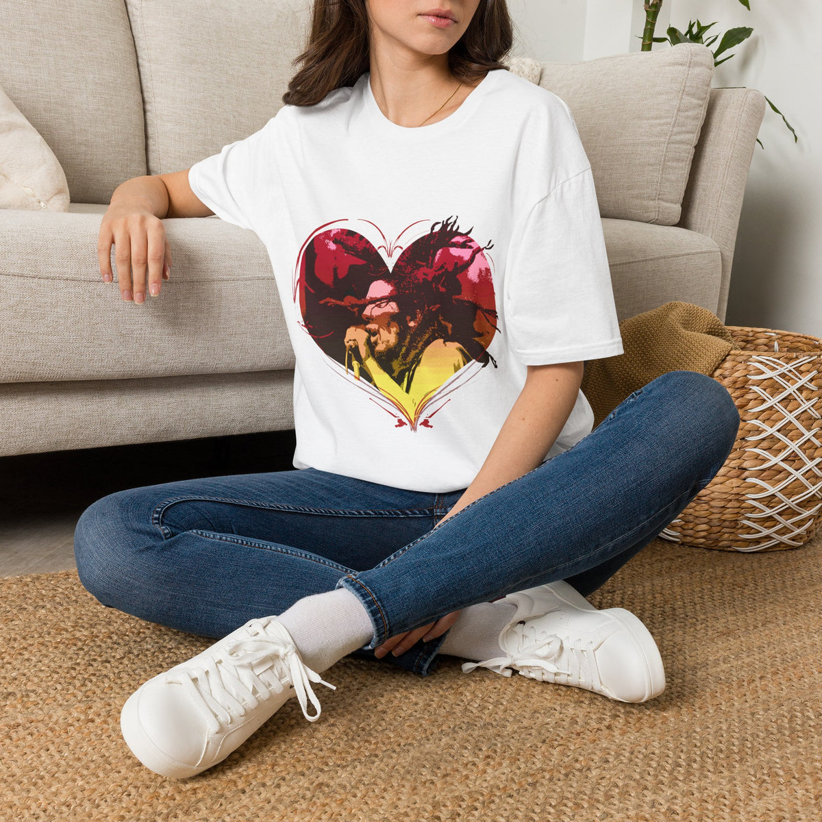 Heart Graphic T-Shirt — Vintage Couple Silhouette Love Tee